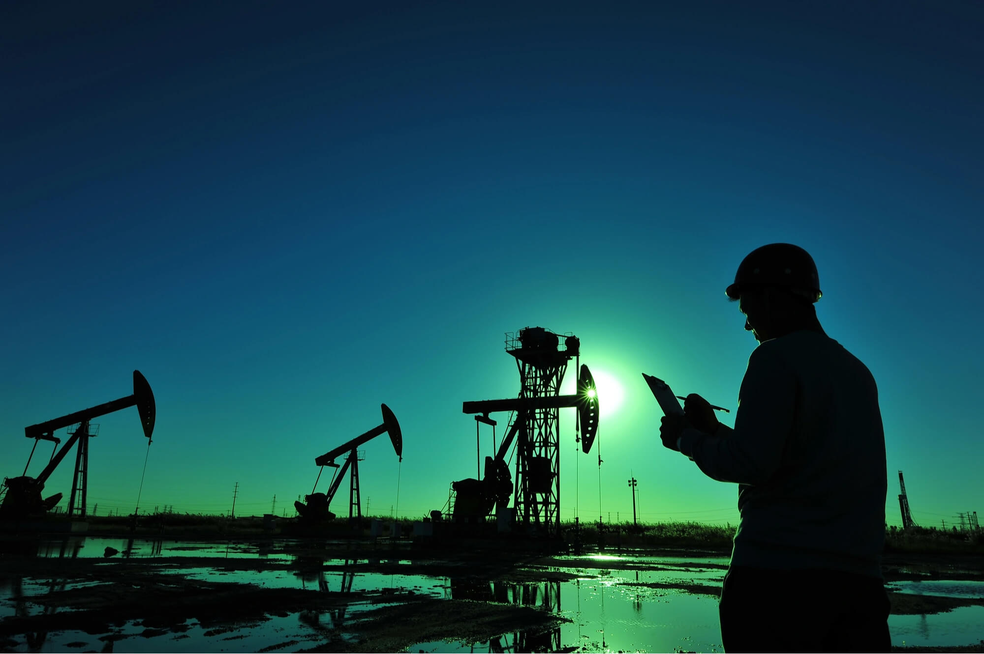 Oil Market Outlook: Rising Prices Amidst Tightening Supplies