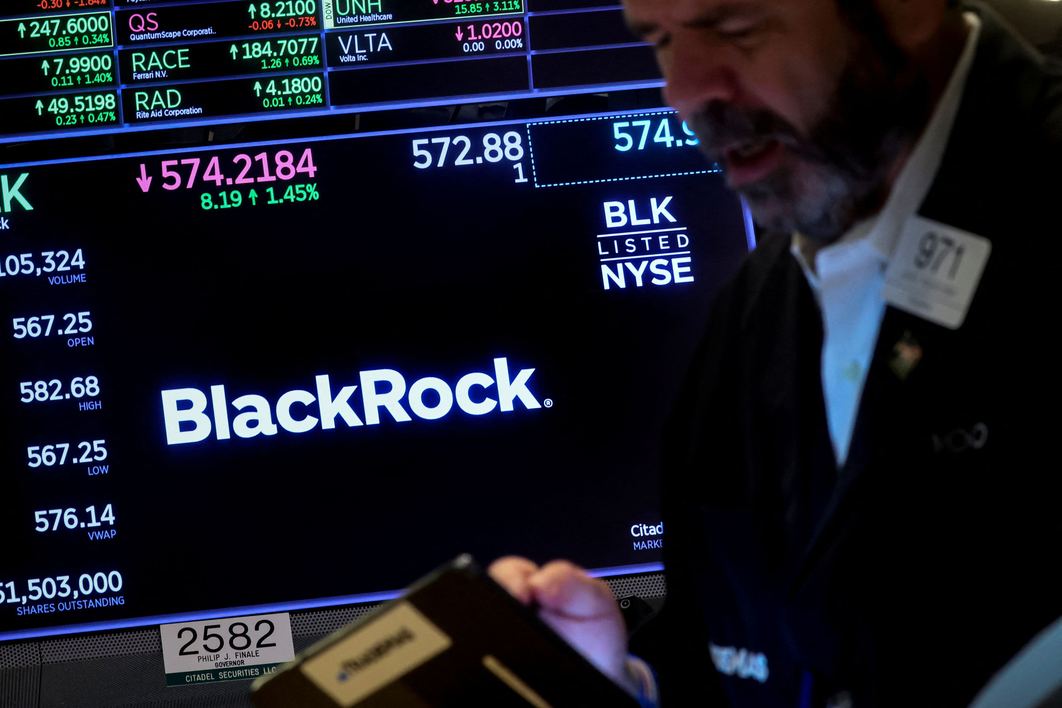 BlackRock Shakes Up Investment Strategy as Fed Refuses to Cut Interest Rates