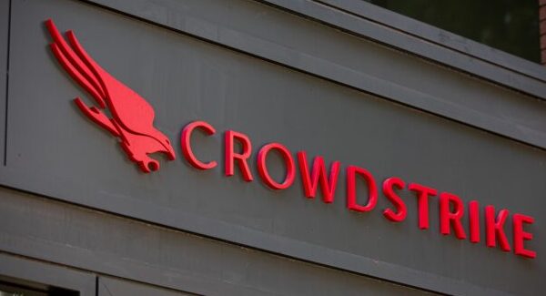 CrowdStrike (NASDAQ:CRWD) Faces Post-Earnings Selloff – Buy the Dip or Stay Cautious?