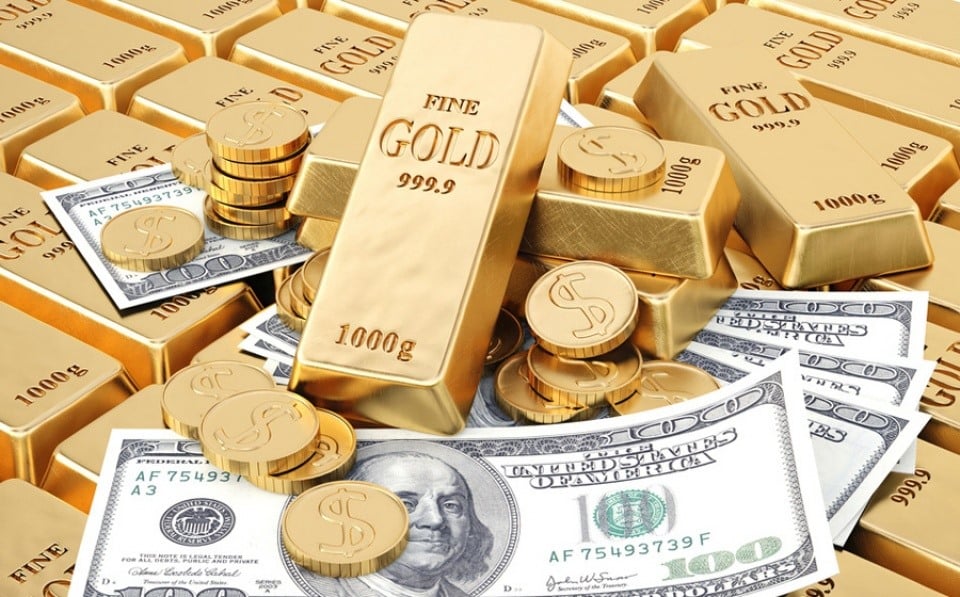 XAU/USD Rises as Dollar Weakness And China Boost Gold